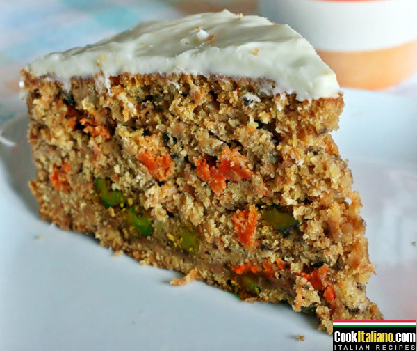 Pistachios and carrots cake with white chocolate glaze