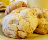 Soft amaretti