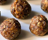 Chocolate truffles with dried fruit