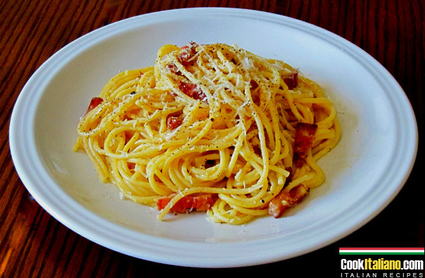 Carbonara spaghetti