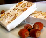 Nougat with honey and almonds