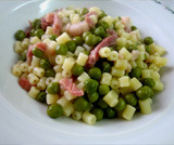 Pasta with green peas