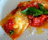 Ravioli with mozzarella cheese