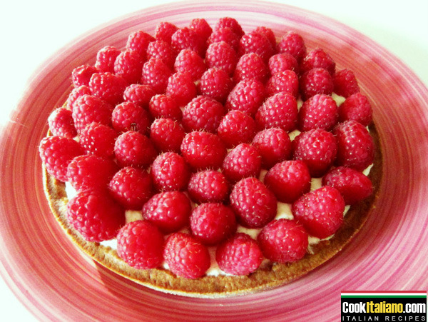 Raspberries tart